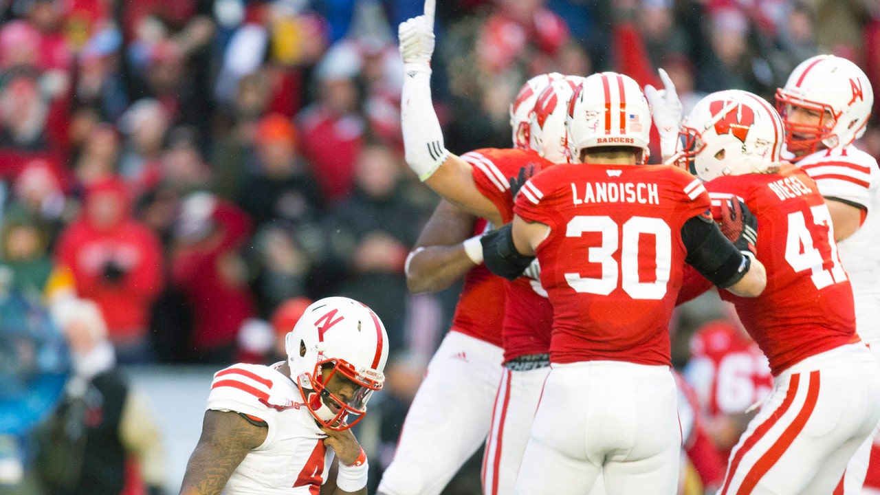 Notebook: Badgers' defense holds strong vs. No. 16 Nebraska